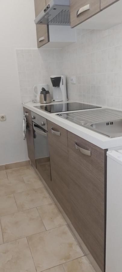 Apartman Kevin Karlobag Buitenkant foto
