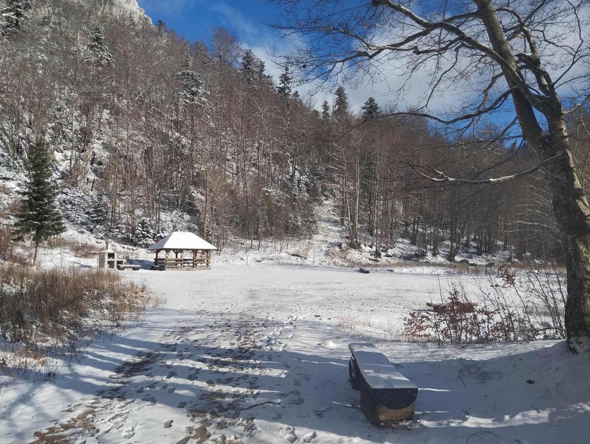 Apartman Kevin Karlobag Buitenkant foto